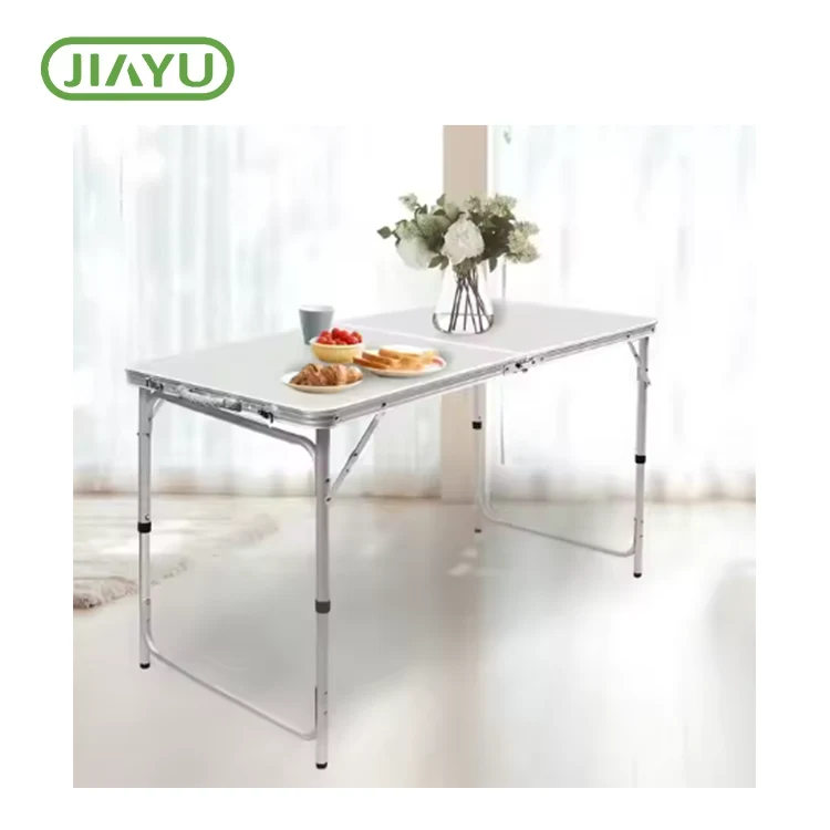 A na-ejikọ ọnụ tebụl aluminom
